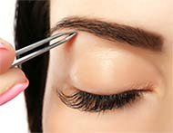 correction des sourcils