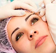 tatouage des sourcils